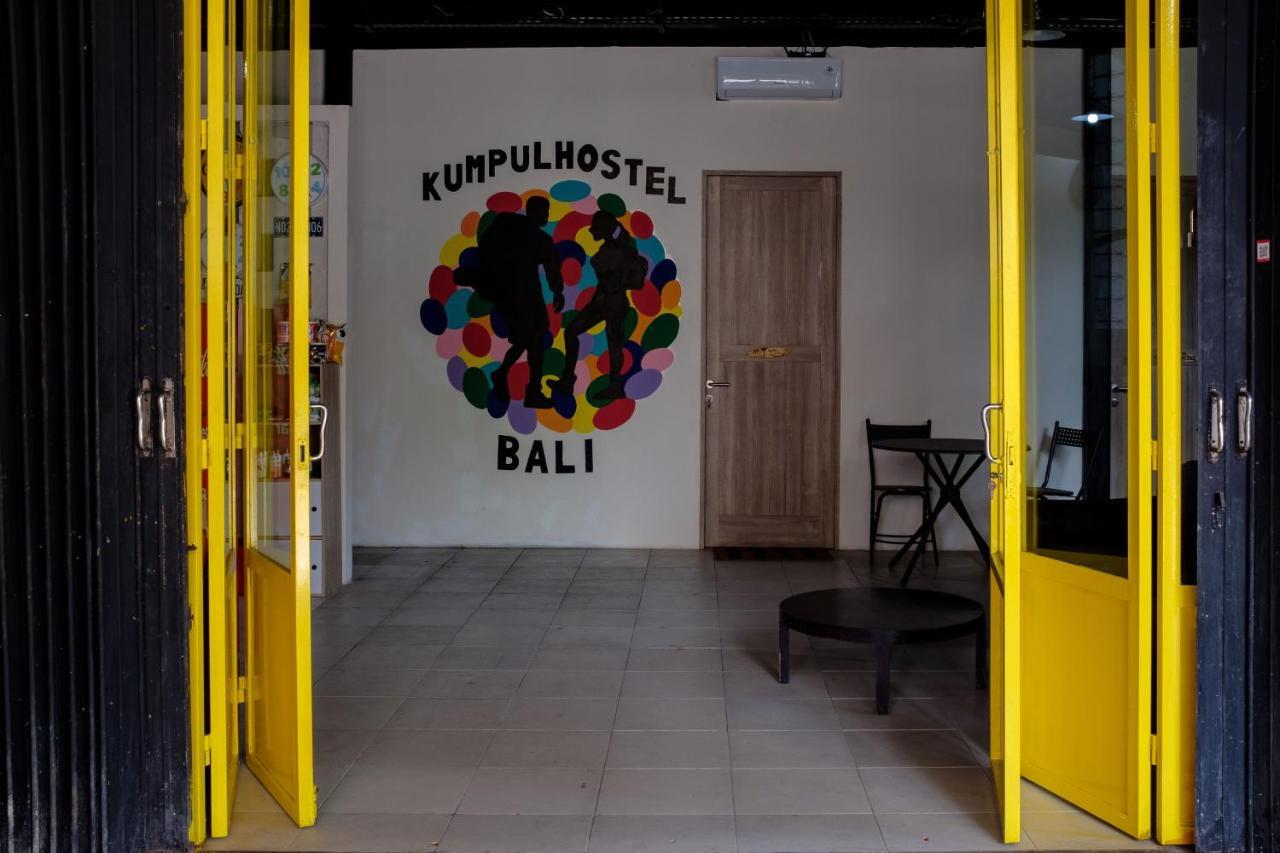 Kumpul Hostel Kuta Legian Exteriör bild