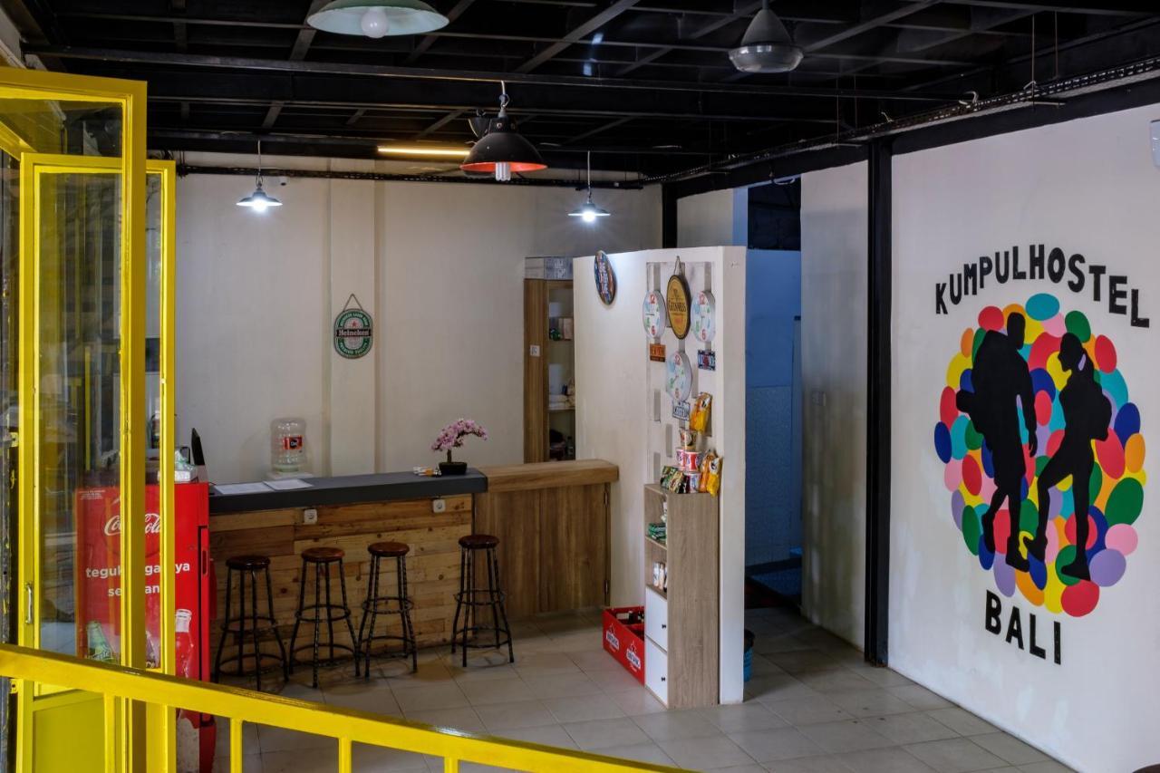 Kumpul Hostel Kuta Legian Exteriör bild